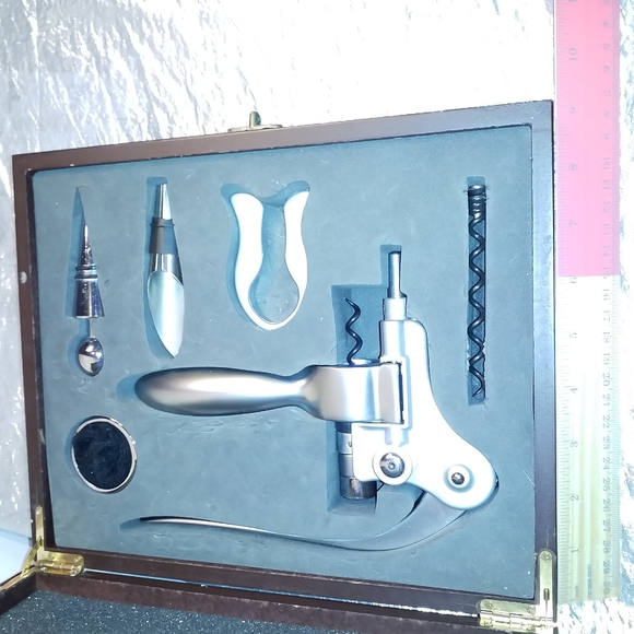 WINE OPENER SET Wood Box 6 piece Deluxe Gift Set - Picture 3 of 9